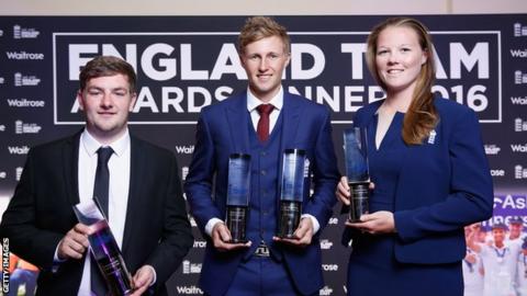 Callum Flynn, Joe Root and Anya Shrubsole