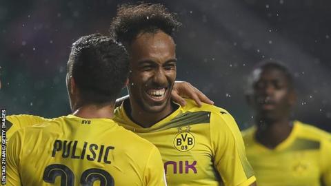 Christian Pulisic and Pierre-Emerick Aubameyang
