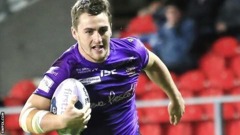 Curtis Naughton