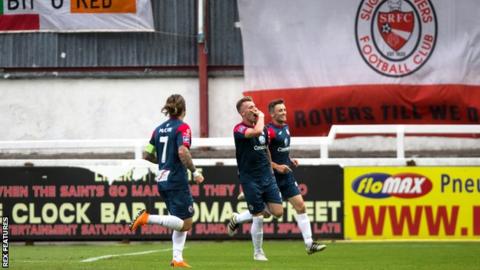 Sligo's Alistair Roy (centre) celebrates a goal