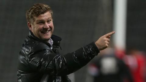 Karl Robinson