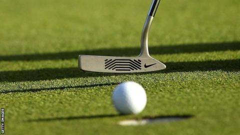 Golf putting
