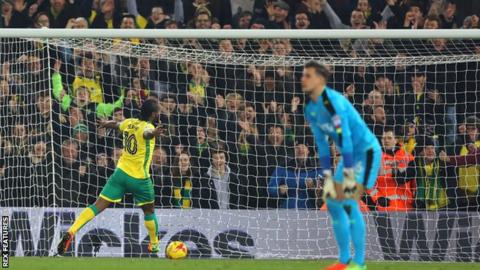 Cameron Jerome (left)