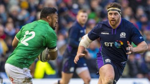 Simon Berghan playing for Scotland against Ireland