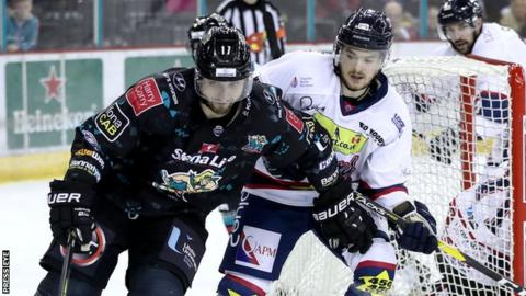 Matt Pelech continued his scoring run for the Giants