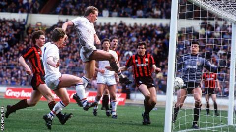 David Speedie scores against Manchester City in the 1986 Full Members Cup final