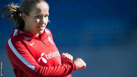 Guro Reiten training with Norway national team