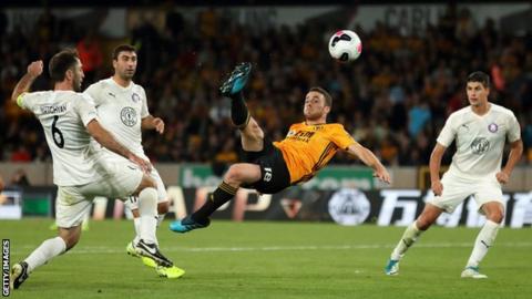 Europa League Wolves Beat Pyunik 4 0 For A 8 0 Aggregate Win