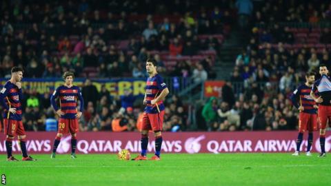 Barcelona players show their disappointment after conceding a late equaliser against Deportivo La Coruna