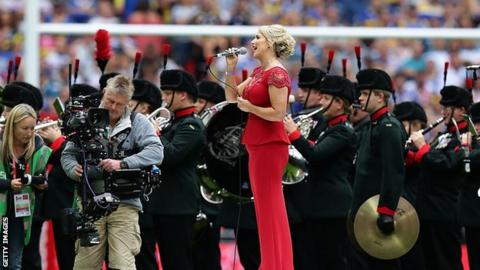 Lizzie Jones
