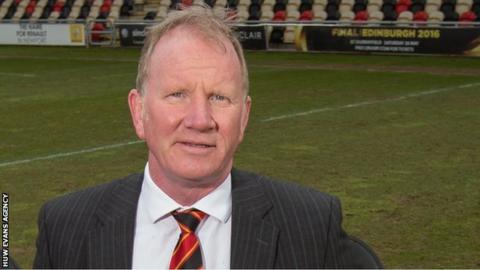 Stuart Davies