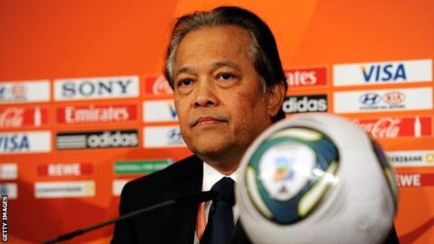 Former Thailand FA president Worawi Makudi speaking at a press conference