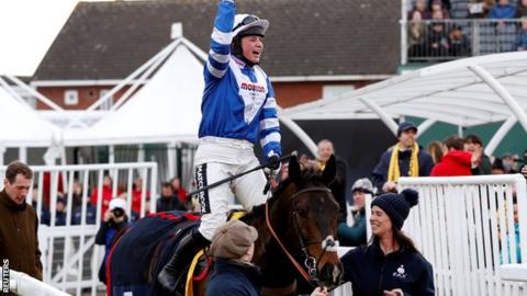 Bryony Frost on Frodon