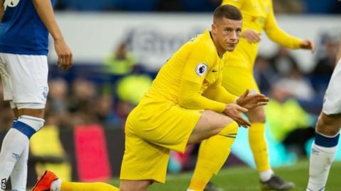 Ross Barkley: Everton and FA investigate after object thrown towards midfielder