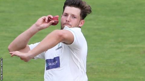 Craig Meschede bowls for Glamorgan