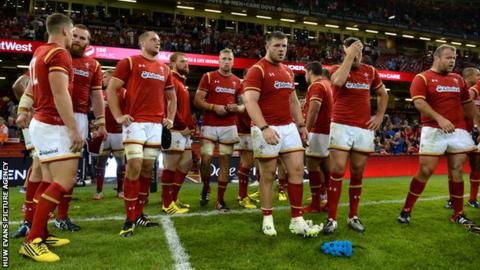 Wales dejected after loss to Ireland