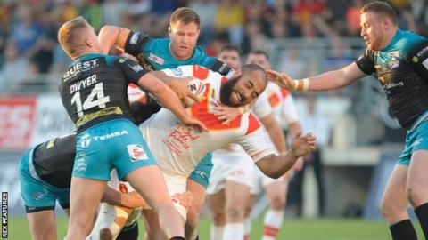 Super League: Four tries for Fouad Yaha as Catalans win 26-22 against Leeds Rhinos