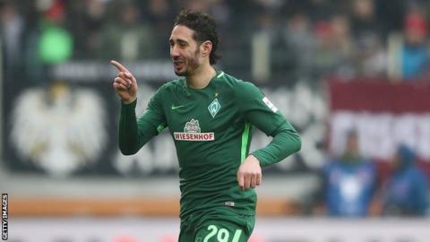 Algeria striker Ishak Belfodil