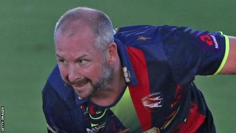 Darren Stevens