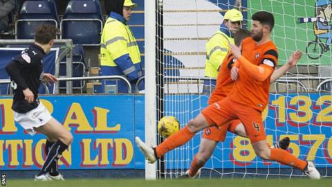 James Craigen scores