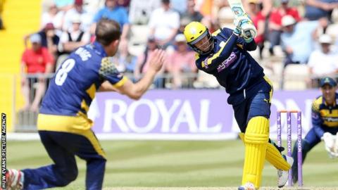 Liam Dawson hit four sixes in his 68-ball century