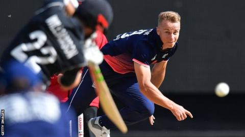 Tom Curran