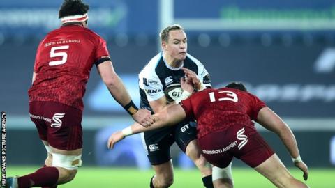 Ospreys' Hanno Dirksen in action against Munster