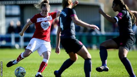 Lucy Graham scores for Bristol City