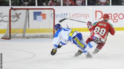 Joey Martin scores for Devils