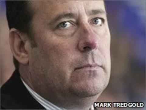 Paul Thompson (Mark Tredgold)
