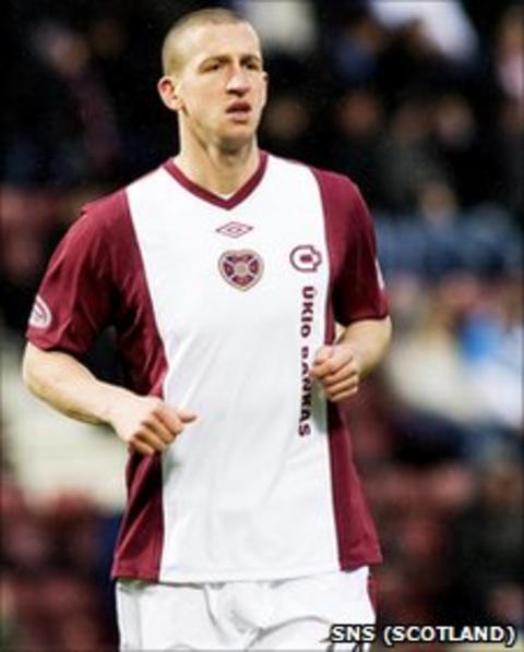 Hearts striker Calum Elliot