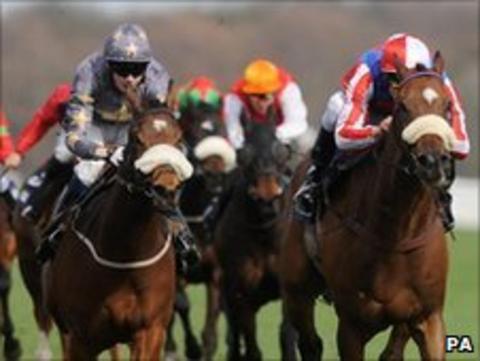 Johnny Murtagh rides Sweet Lightning (right) to victory at Doncaster