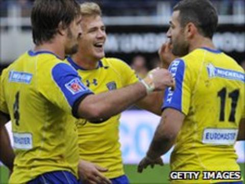 Clermont Auvergne celebrate