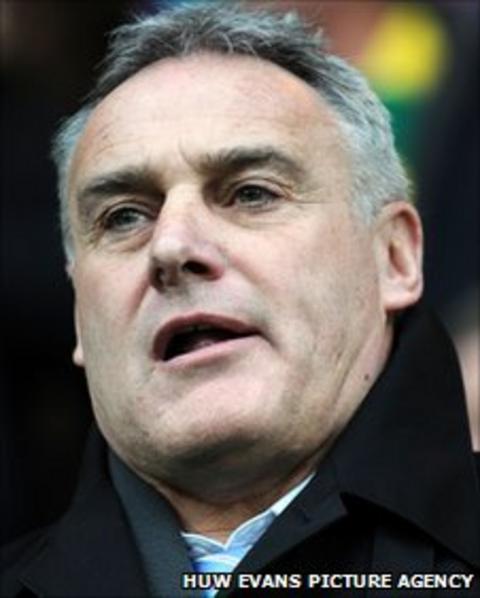 Cardiff City manager Dave Jones