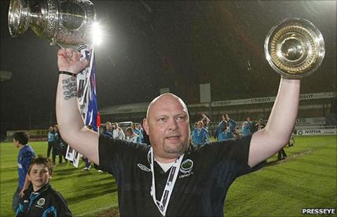 David Jeffrey celebrates Linfield Premiership success in April 2010