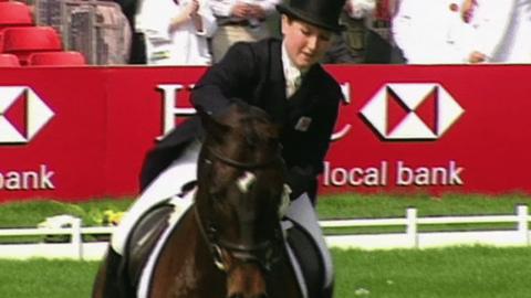 Laura Collett