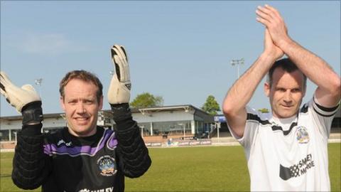 Philip Matthews and Glenn Ferguson acknowledge the Whites fans after playing their final game