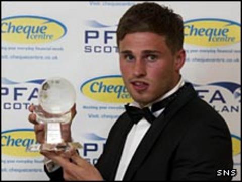 David Goodwillie with his PFA award