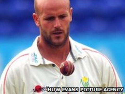 David Harrison will take on a Glamorgan coaching role for the rest of the season