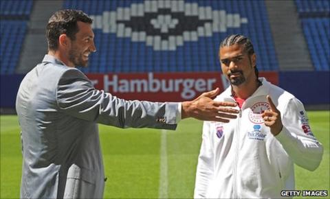 Wladimir Klitschko (left) and David Haye