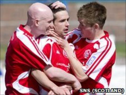 Brechin City players celebrate a goal against Cowdenbeath