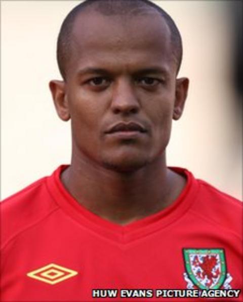 Rob Earnshaw