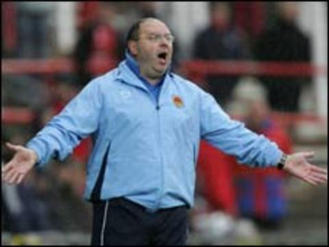 Uganda coach Bobby Williamson