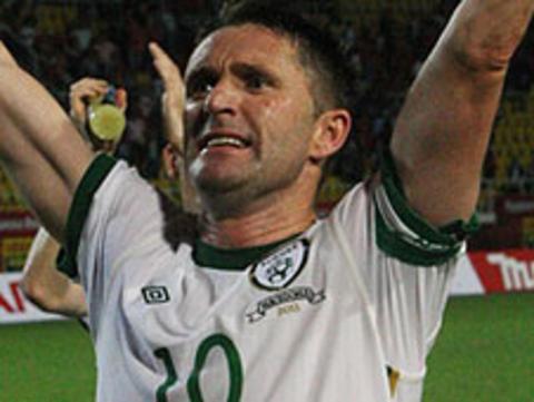 Robbie Keane scored both goals as the Republic of Ireland beat Macedonia 2-0