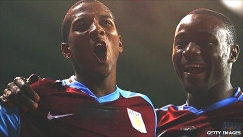 Ashley Young (l) & Nigel Reo-Coker