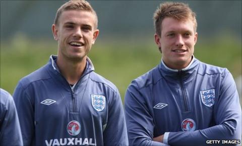 Jordan Henderson (left)