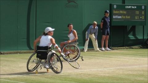 Britain's Lucy Shuker (left) and Jordanne Whiley