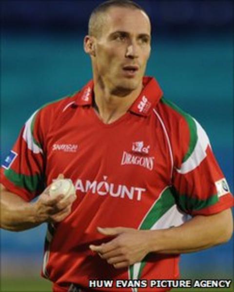 Simon Jones