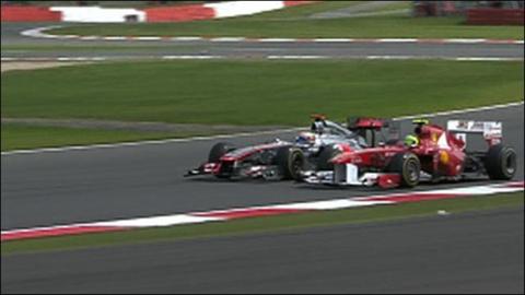 Lewis Hamilton and Felipe Massa tussle at Silverstone