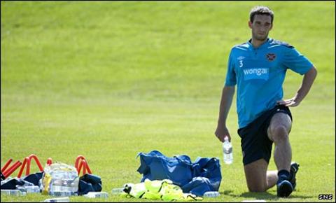 Lee Wallace at Hearts training